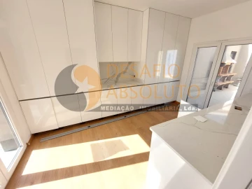 Moradia T4 para Venda em Azeitão (São Lourenço e São Simão)