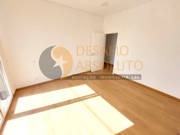 Moradia T4 para Venda em Azeitão (São Lourenço e São Simão)