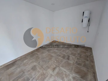 Moradia T4 para Venda em Azeitão (São Lourenço e São Simão)