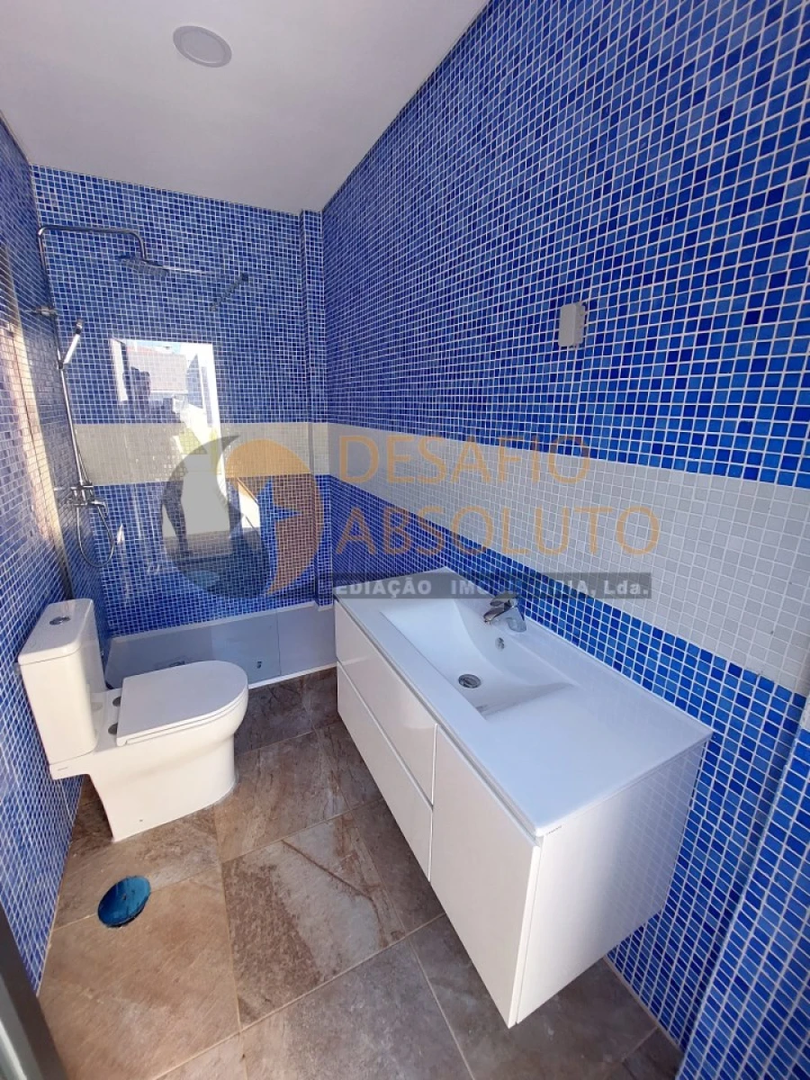 Moradia T4 para Venda em Azeitão (São Lourenço e São Simão) Foto 34