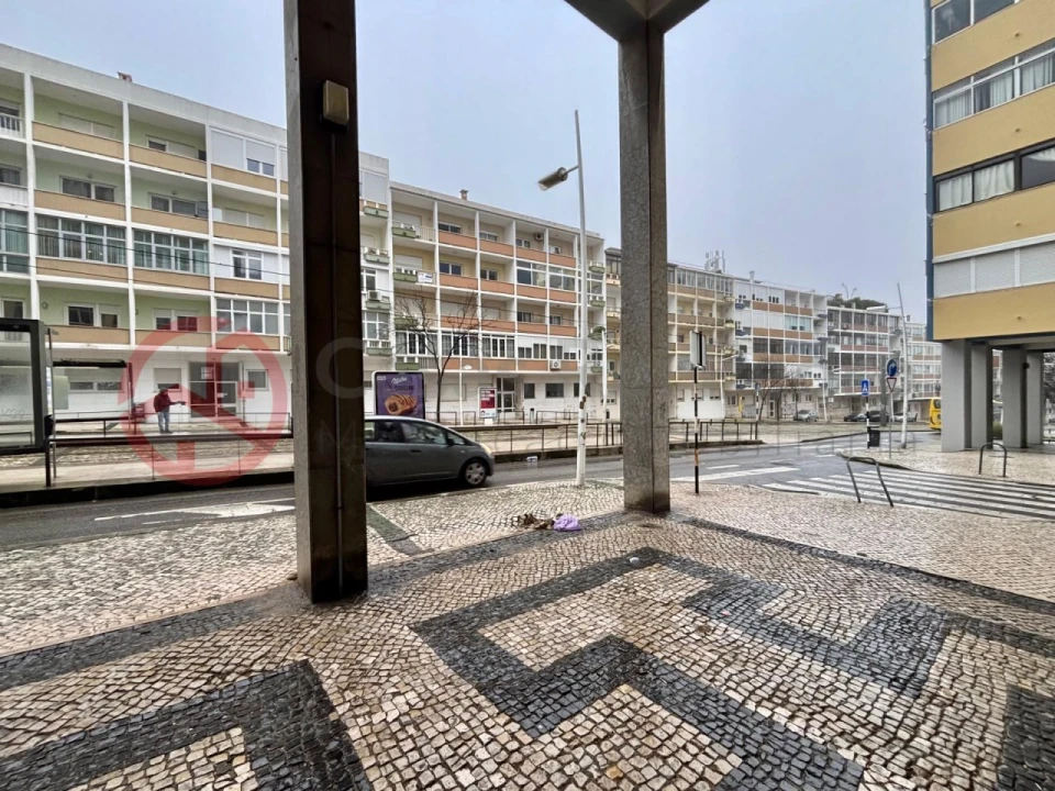 Apartamento para Venda em Almada, Cova da Piedade, Pragal e Cacilhas Foto 12