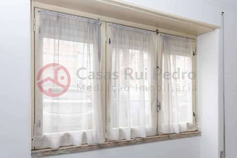 Apartamento T3 para Venda em Almada, Cova da Piedade, Pragal e Cacilhas Foto 7