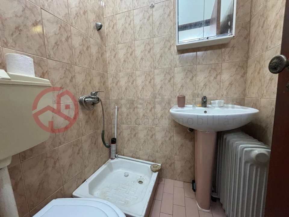 Apartamento T3 para Venda em Corroios Foto 8