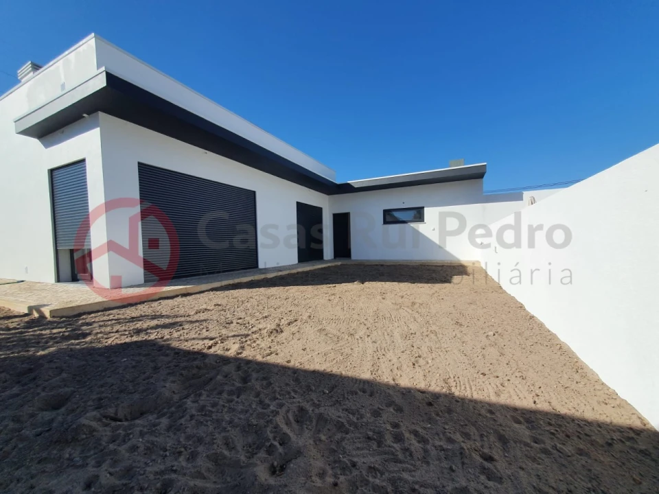 Moradia T3 para Venda em Fernao Ferro Foto 19