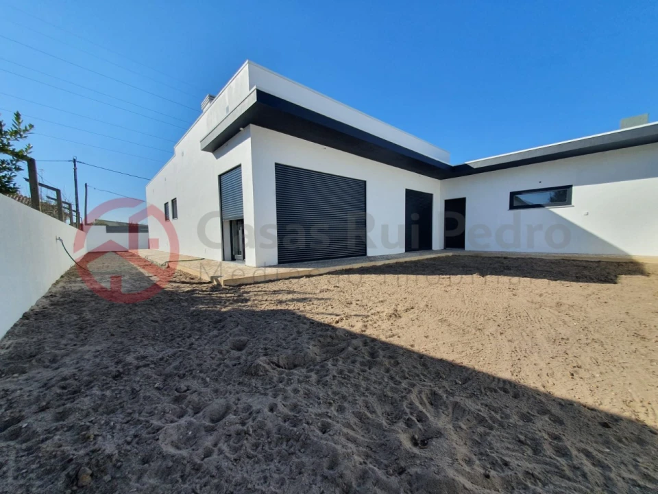 Moradia T3 para Venda em Fernao Ferro Foto 22