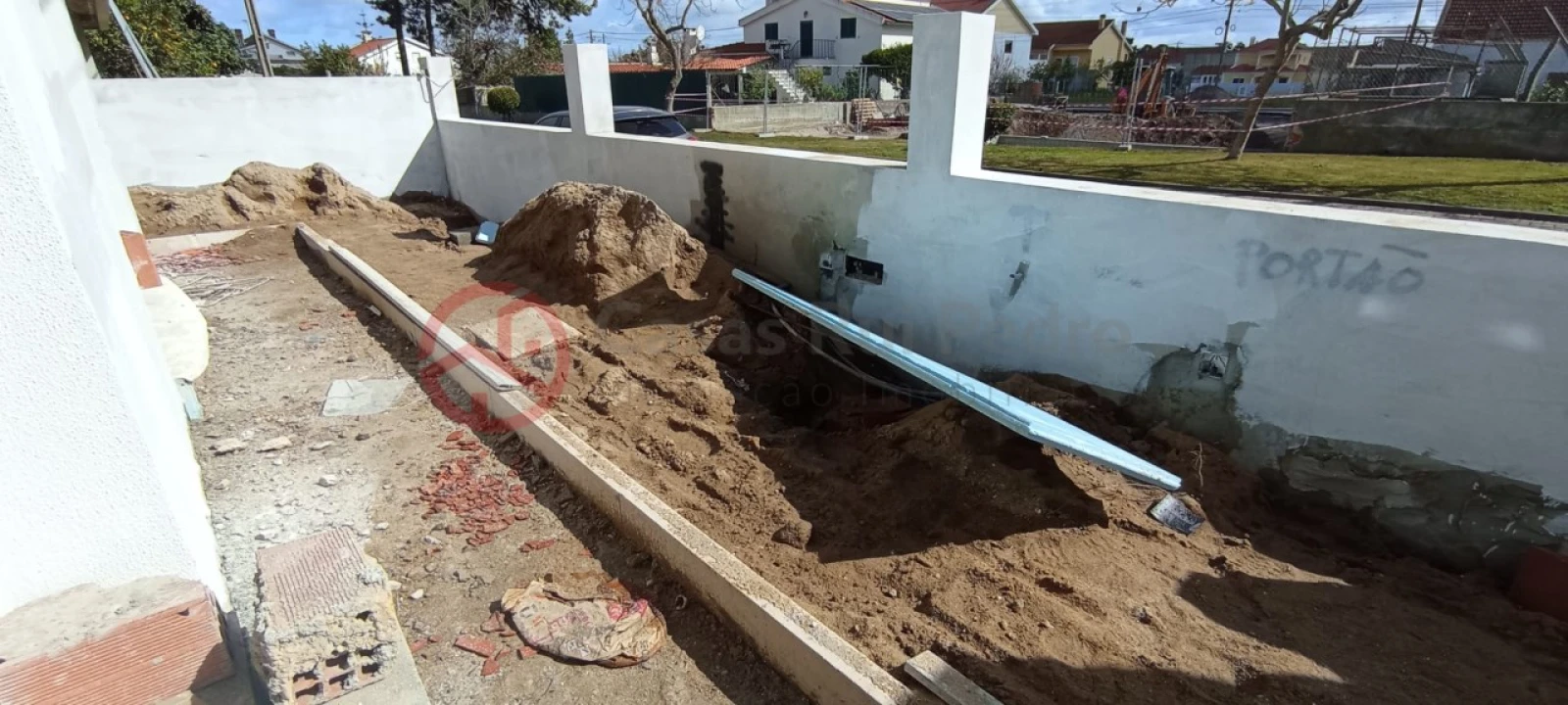 Moradia T3 para Venda em Fernao Ferro Foto 26