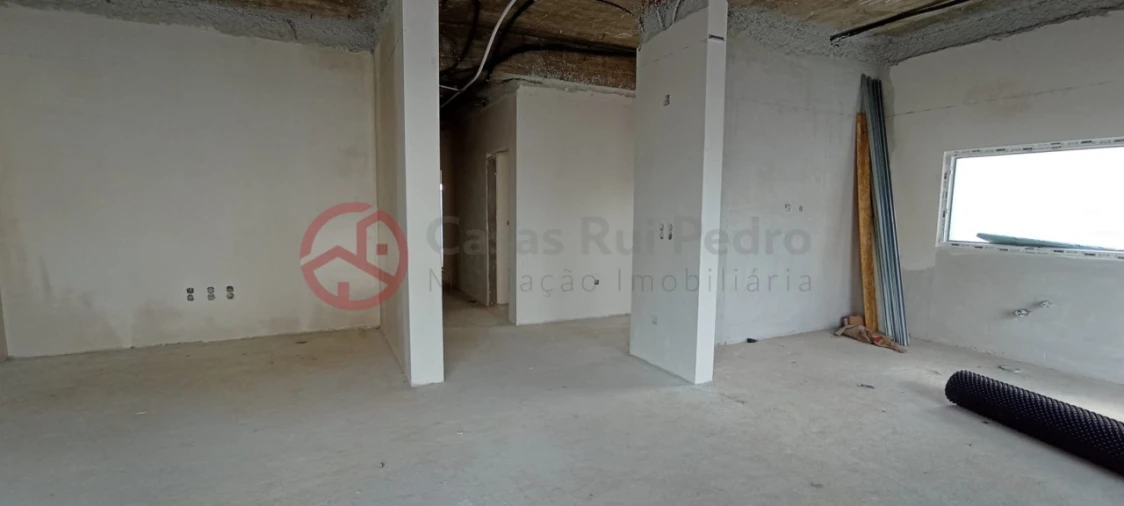 Moradia T3 para Venda em Fernao Ferro Foto 30