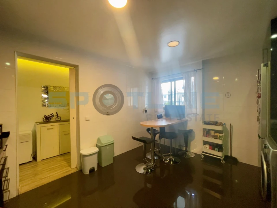 Apartamento T4 para Venda em Santa Clara Foto 13