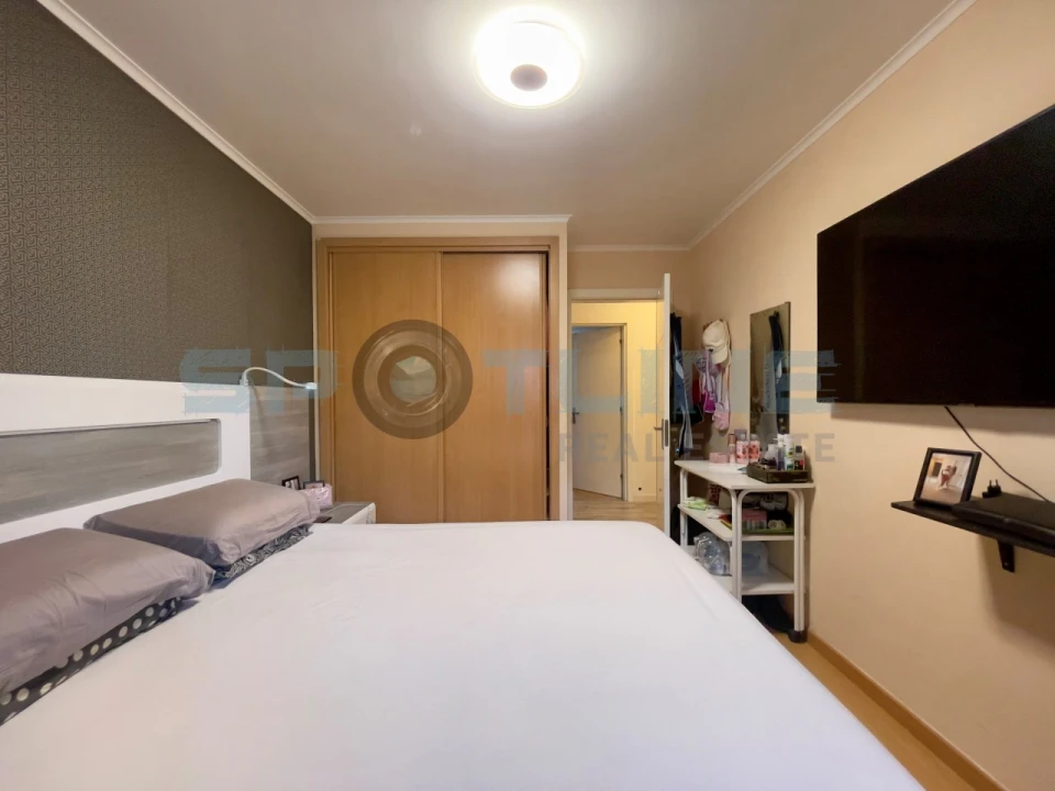 Apartamento T4 para Venda em Santa Clara Foto 28