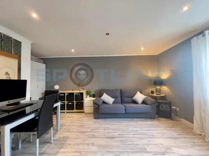 Apartamento T4 para Venda em Santa Clara Foto 9