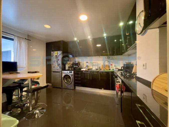 Apartamento T4 para Venda em Santa Clara Foto 12