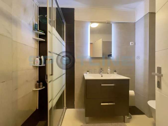 Apartamento T4 para Venda em Santa Clara Foto 22