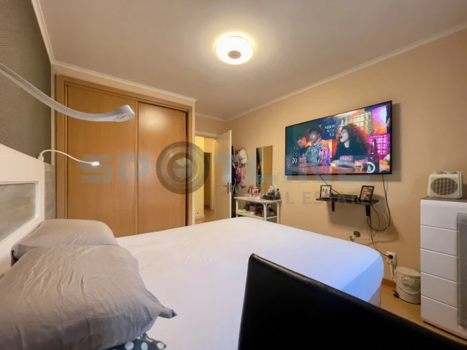 Apartamento T4 para Venda em Santa Clara Foto 27