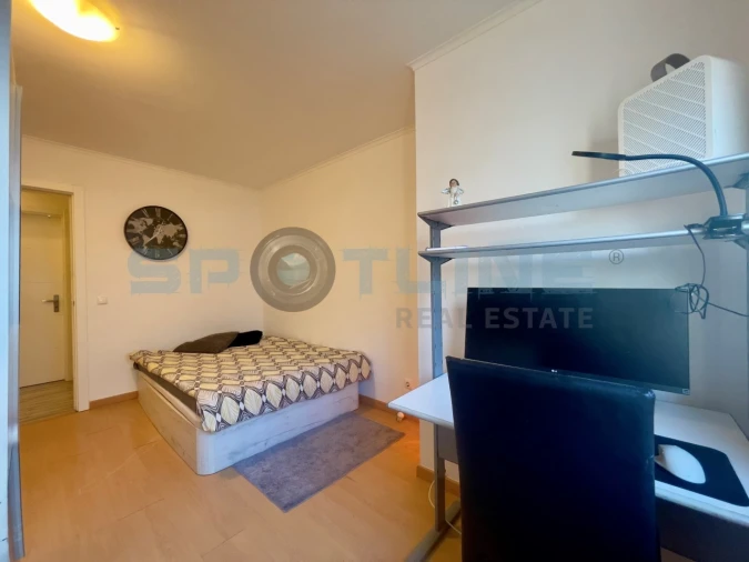 Apartamento T4 para Venda em Santa Clara Foto 32