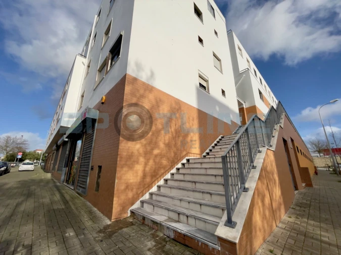 Apartamento T4 para Venda em Santa Clara Foto 42