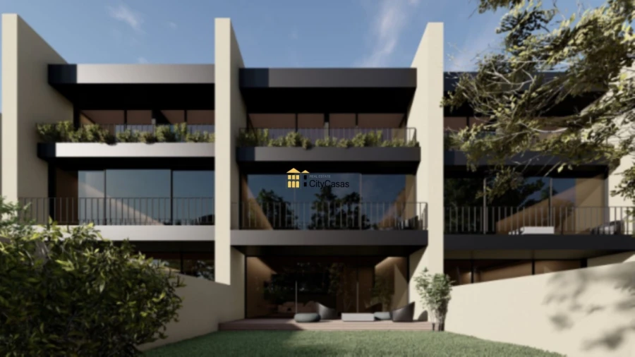 Moradia T3 para Venda em Fânzeres e São Pedro da Cova Foto 1