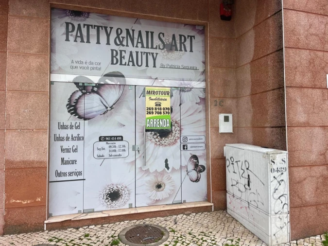 Loja para Arrendamento em Sines Foto 2