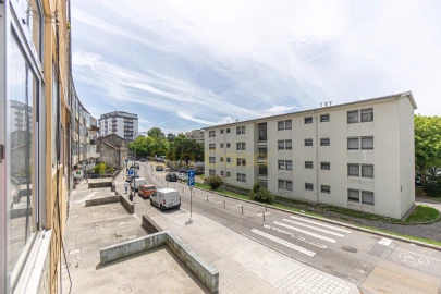 Apartamento para Venda em Paranhos