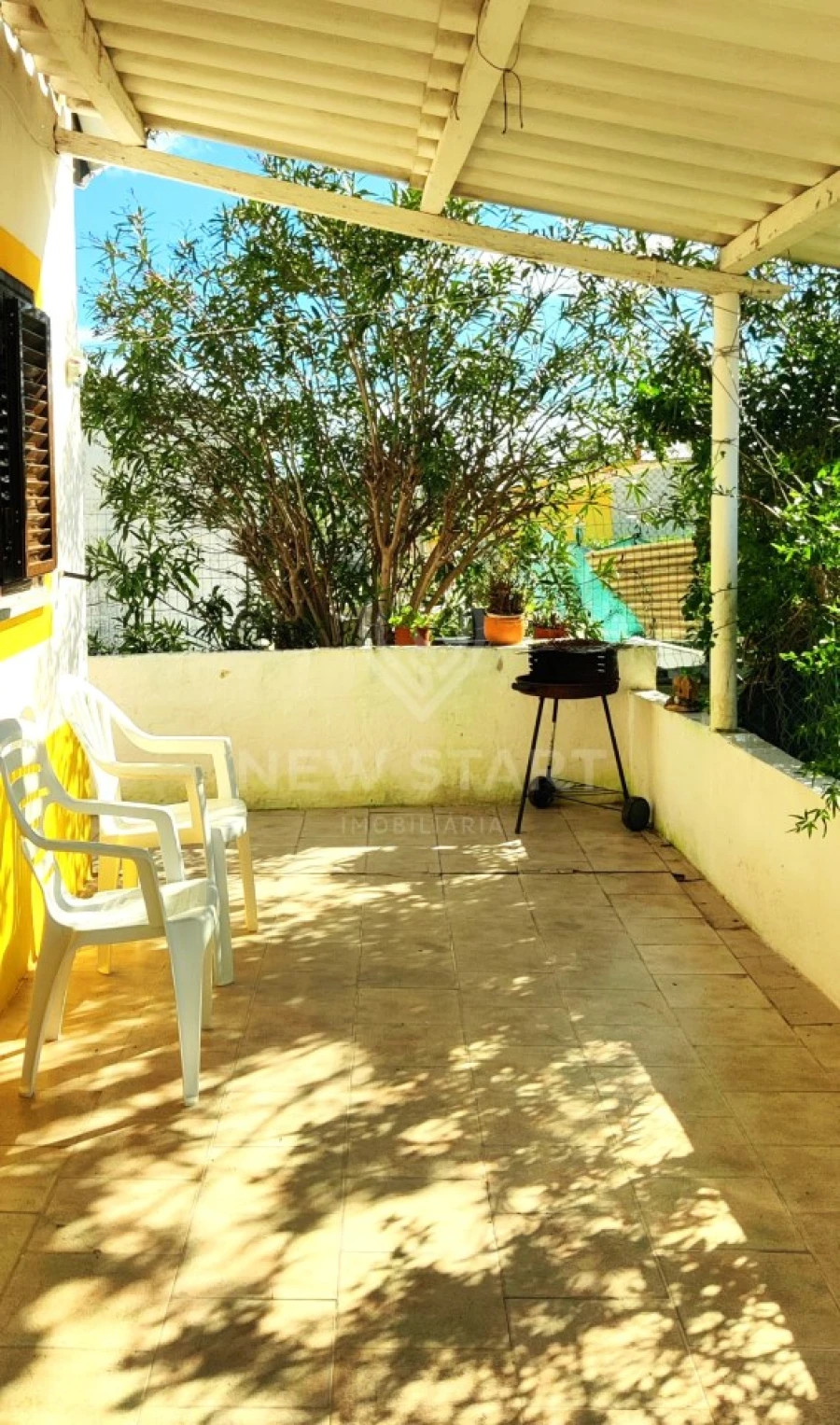 Moradia T2 para Venda em Quelfes Foto 10