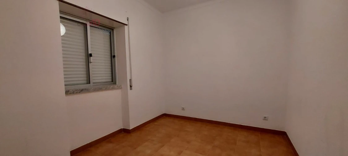 Quinta T3 para Venda em Santo Antonio da Charneca Foto 8