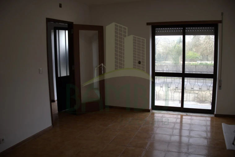 Moradia T3 para Venda em Valença, Cristelo Covo e Arão Foto 3