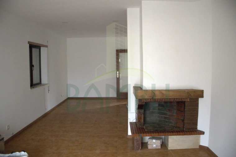 Moradia T3 para Venda em Valença, Cristelo Covo e Arão Foto 4