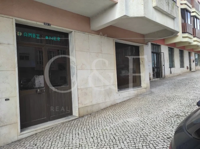 Loja para Venda em Cacém e São Marcos Foto 11