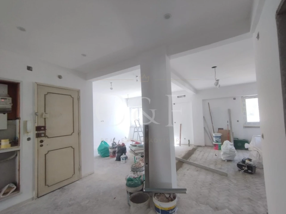 Apartamento T3 para Venda em Benfica Foto 5