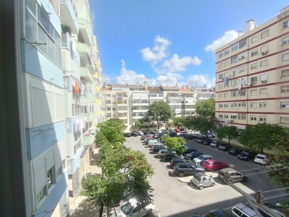 Apartamento T3 para Venda em Benfica Foto 40
