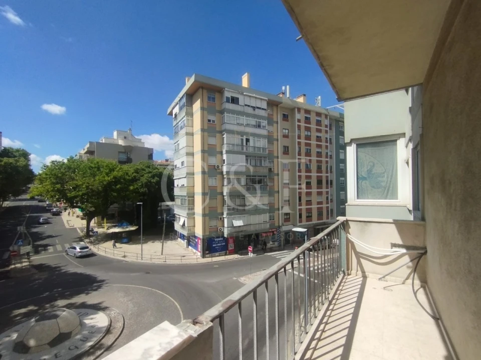 Apartamento T3 para Venda em Benfica Foto 43