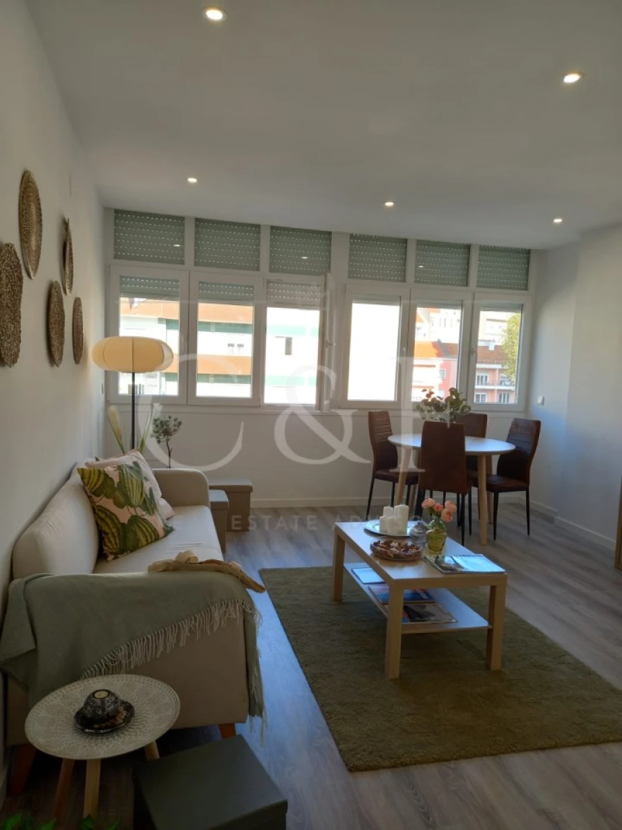 Apartamento T3 para Venda em Benfica Foto 20