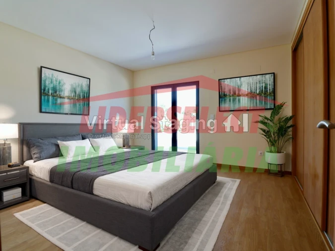 Moradia T4 para Venda em Silveira Foto 24