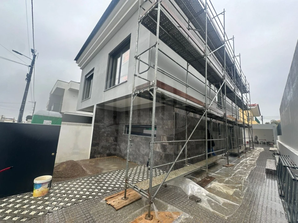 Moradia T2 para Venda em Seixal, Arrentela e Aldeia de Paio Pires Foto 1