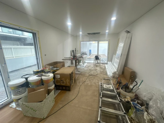 Moradia T2 para Venda em Seixal, Arrentela e Aldeia de Paio Pires Foto 11