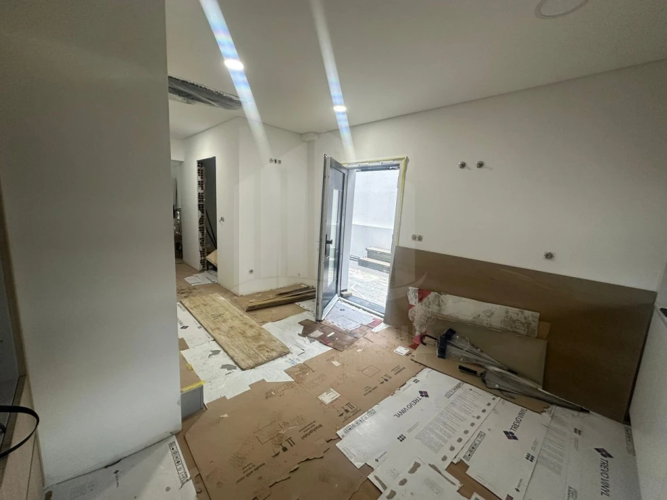 Moradia T2 para Venda em Seixal, Arrentela e Aldeia de Paio Pires Foto 6