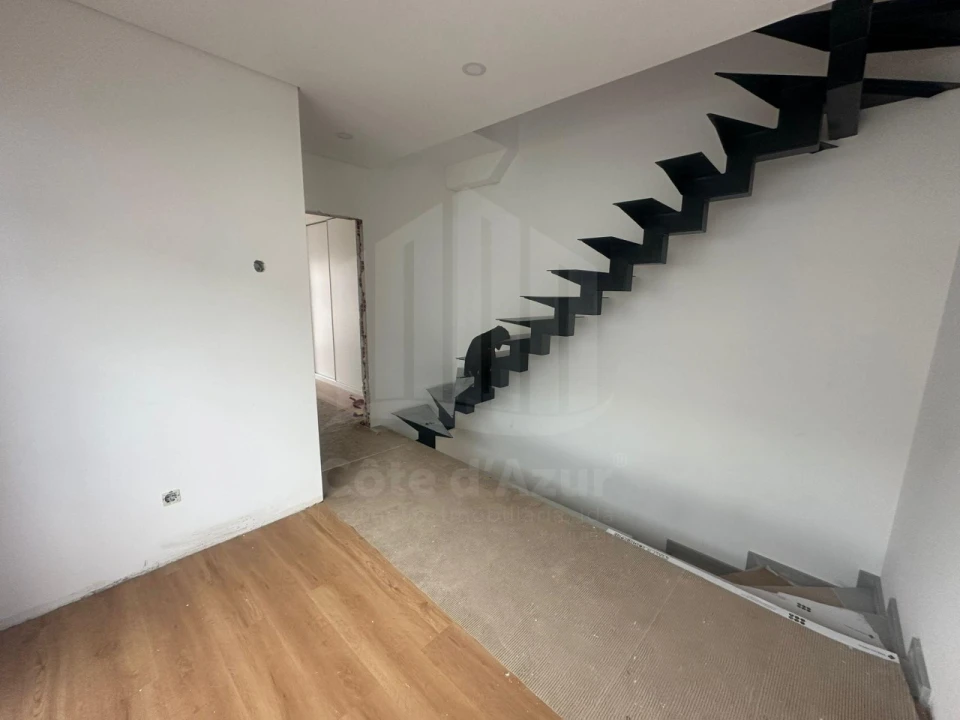 Moradia T2 para Venda em Seixal, Arrentela e Aldeia de Paio Pires Foto 16