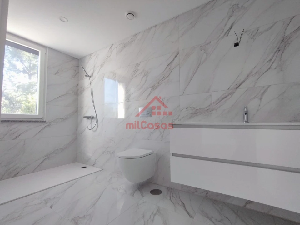 Apartamento T3 para Venda em Santa Maria, São Pedro e Matacães Foto 7