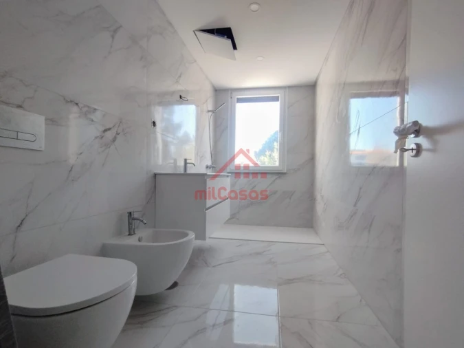 Apartamento T3 para Venda em Santa Maria, São Pedro e Matacães Foto 15