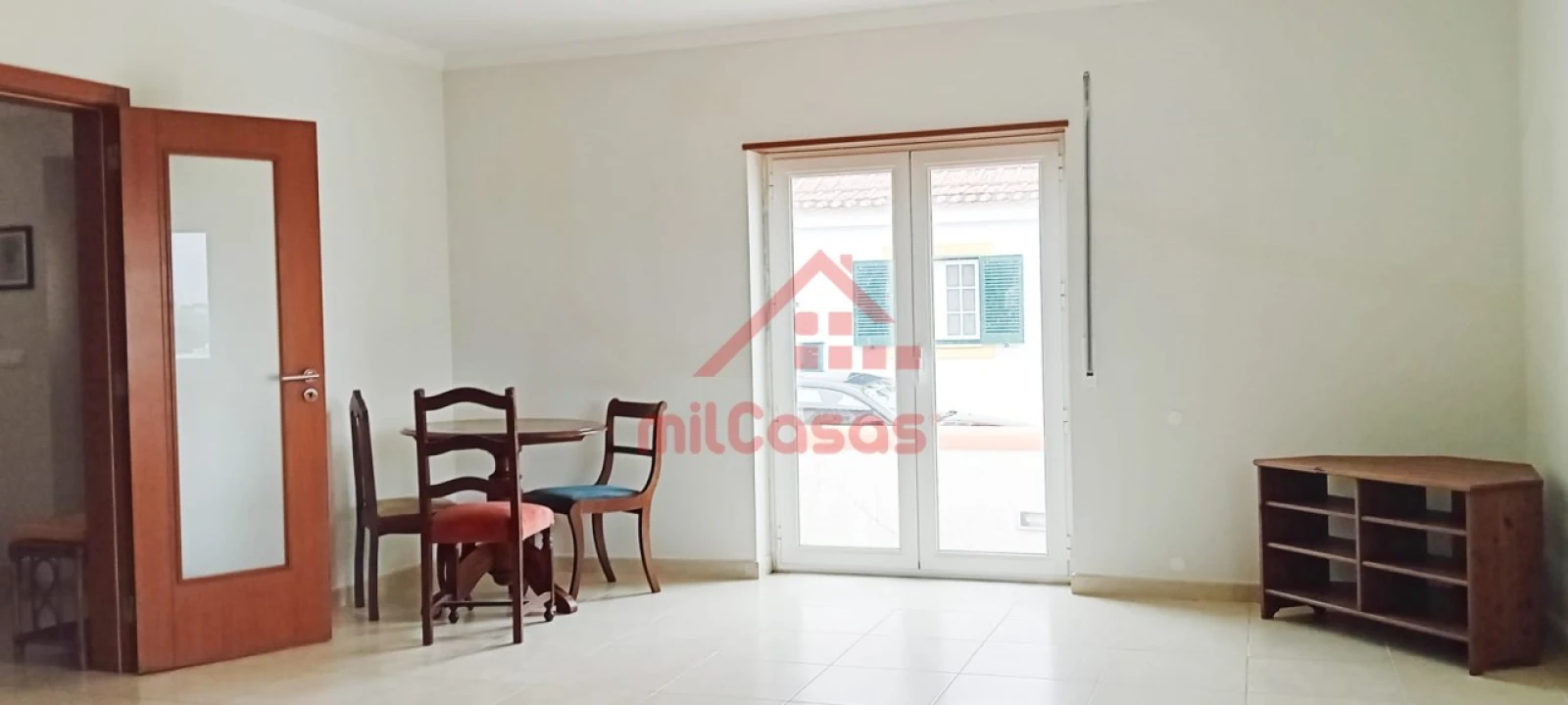 Moradia T4 para Arrendamento em São Pedro da Cadeira Foto 13