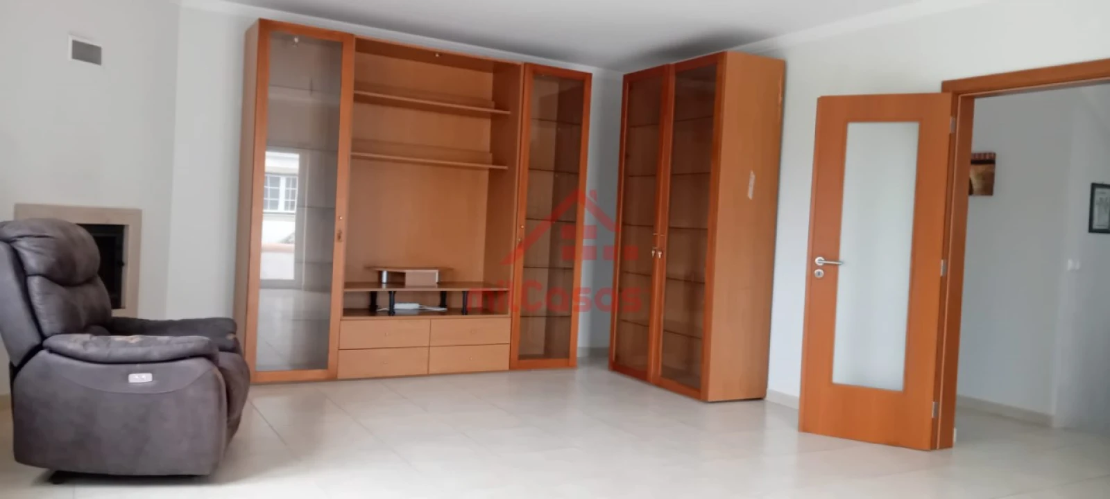 Moradia T4 para Arrendamento em São Pedro da Cadeira Foto 12