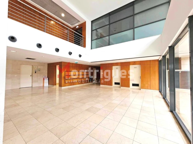 Escritório para Arrendamento em Parque das Nações Foto 11