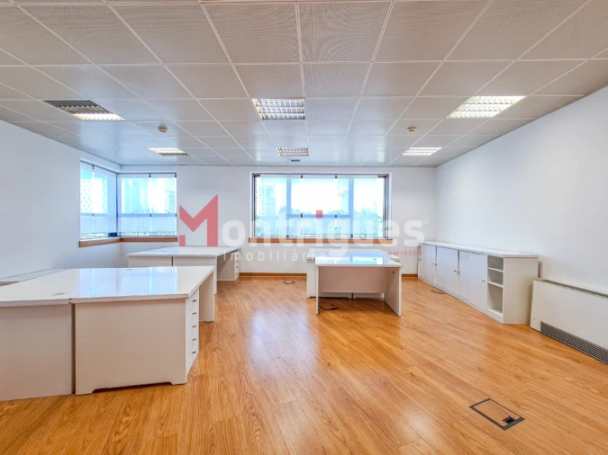 Escritório para Arrendamento em Parque das Nações Foto 4