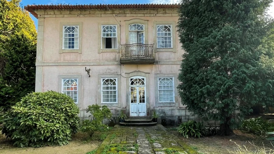 Quinta T5 para Venda em Gulpilhares e Valadares