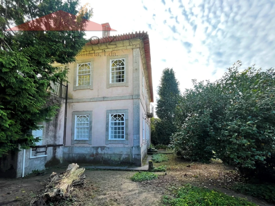 Moradia T5 para Venda em Gulpilhares e Valadares Foto 5