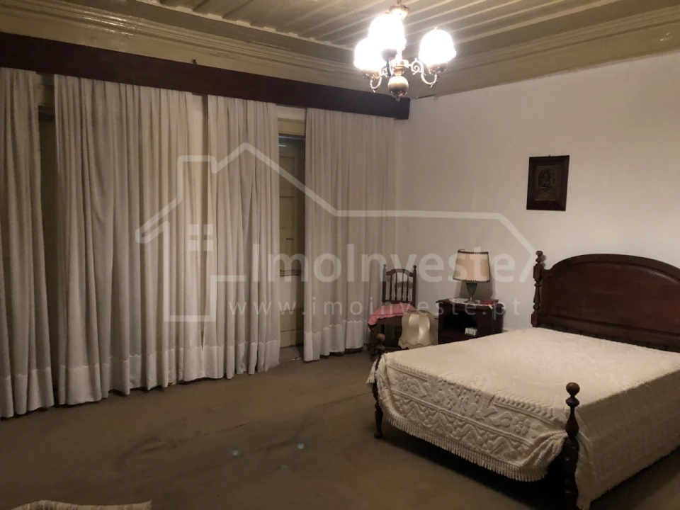 Moradia T6 para Venda em Alcains Foto 6