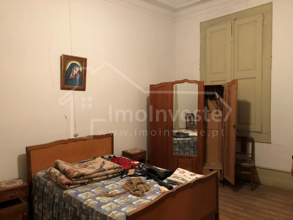 Moradia T6 para Venda em Alcains Foto 16