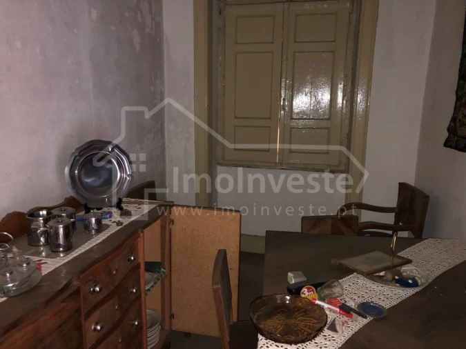 Moradia T6 para Venda em Alcains Foto 11