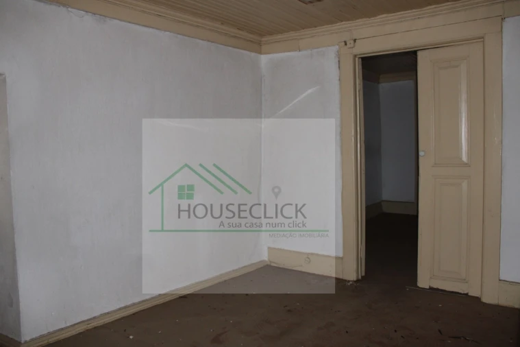 Moradia T3 para Venda em Caria Foto 23