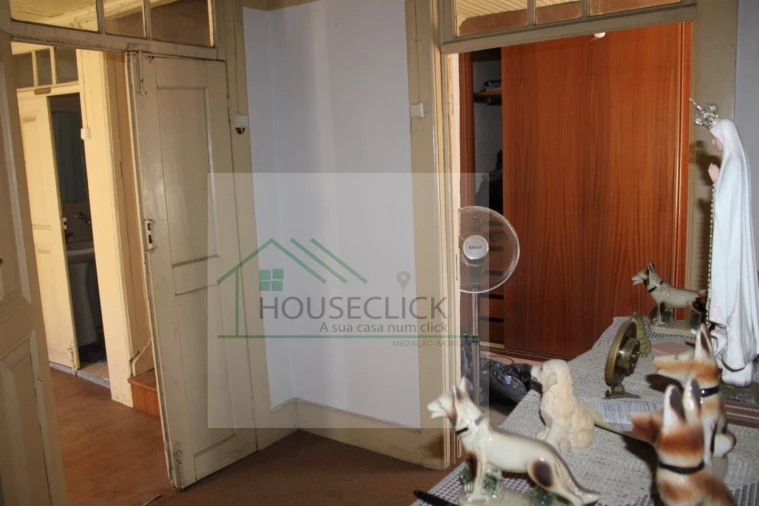 Moradia T3 para Venda em Caria Foto 12