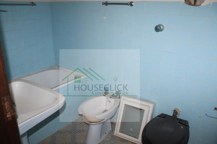 Moradia T3 para Venda em Casteleiro Foto 5